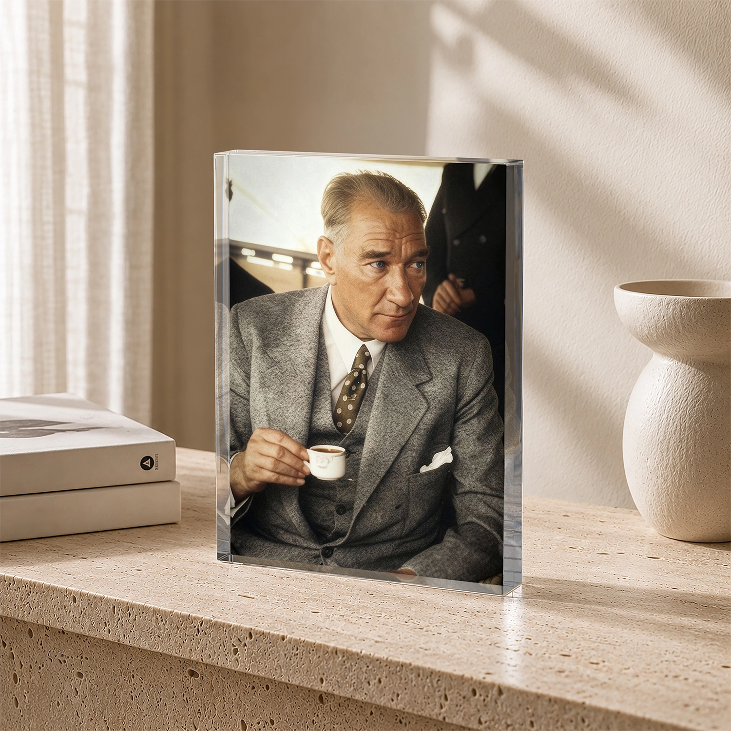Atatürk Günlük An Portresi – Koleksiyonluk Akrilik Blok