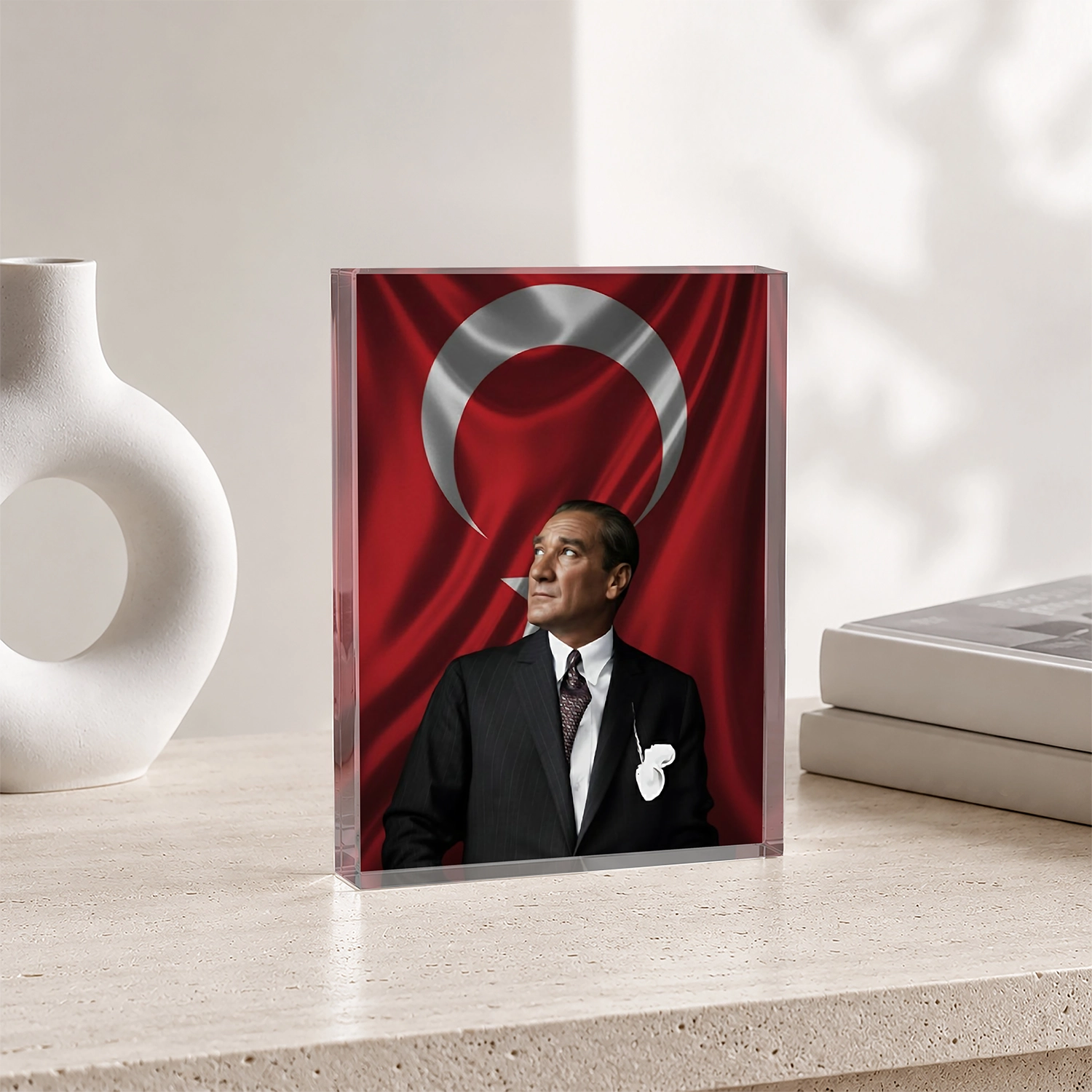 Atatürk & Türk Bayrağı – Dikey Akrilik Cam Blok