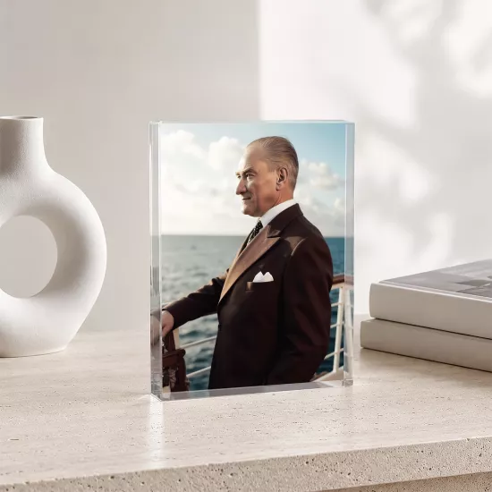 Atatürk Deniz Manzaralı Portre – Akrilik Cam Blok